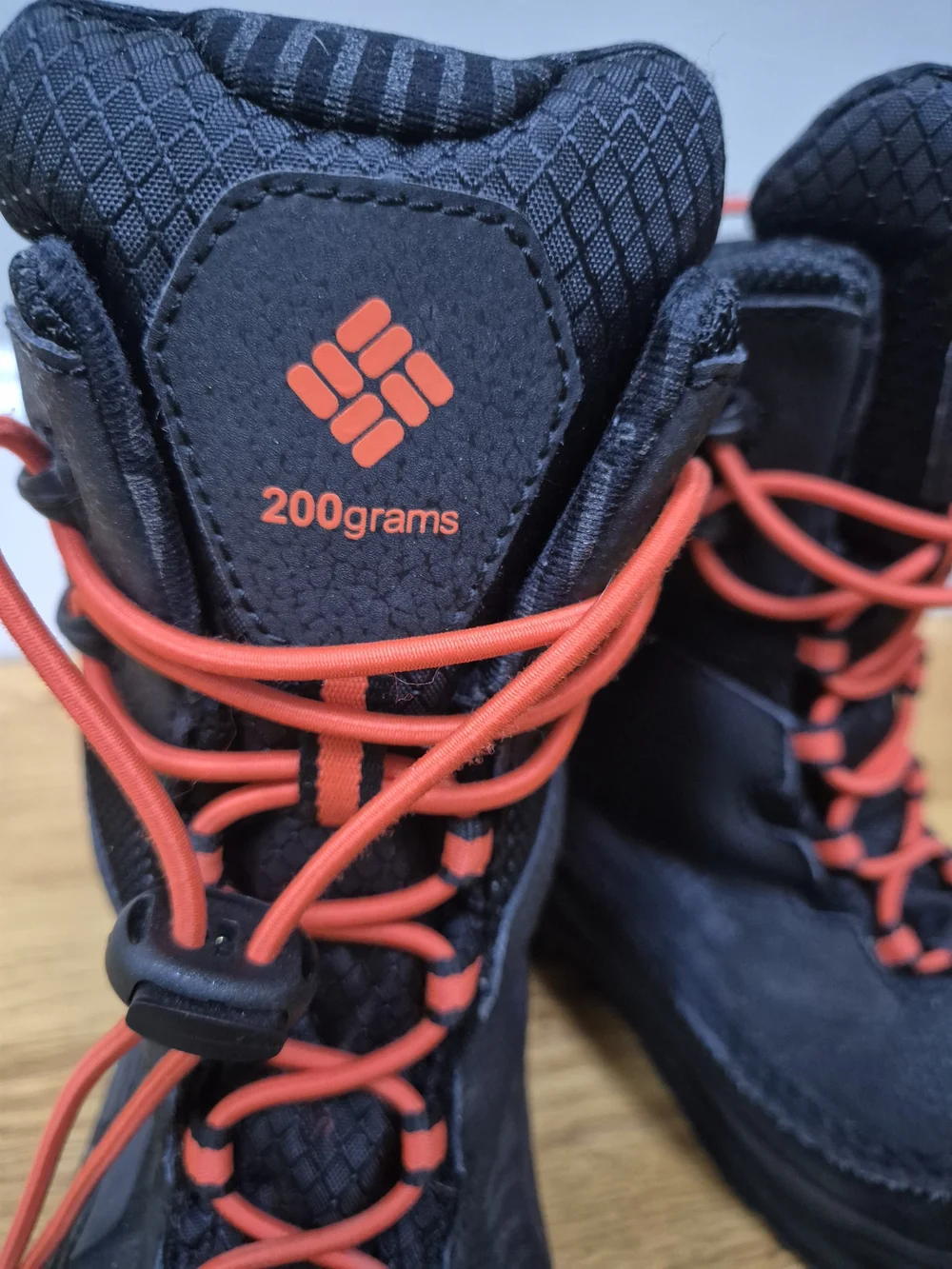 Authentic Columbia waterproof outdoor boots in Youth / Big Kids' Size 6.